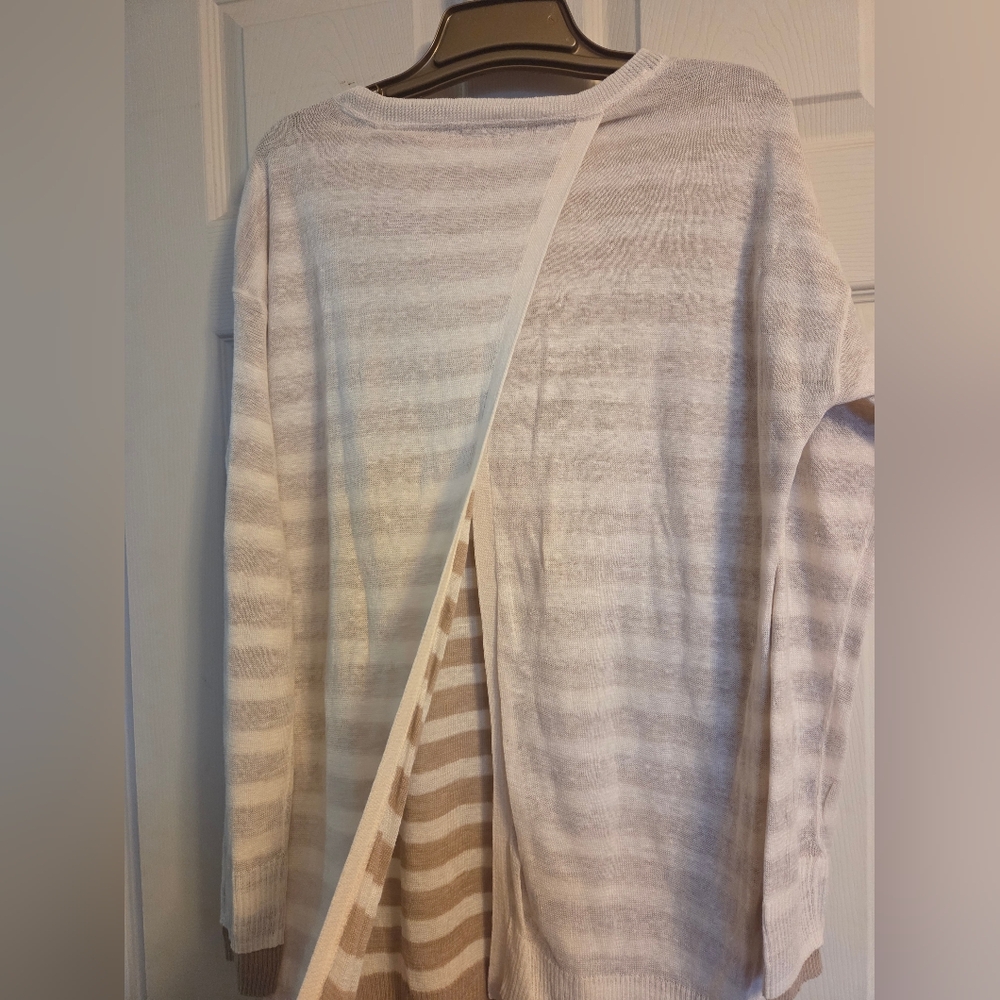 Three Dots Linda Split Back Sweater Large Nwot - image 7